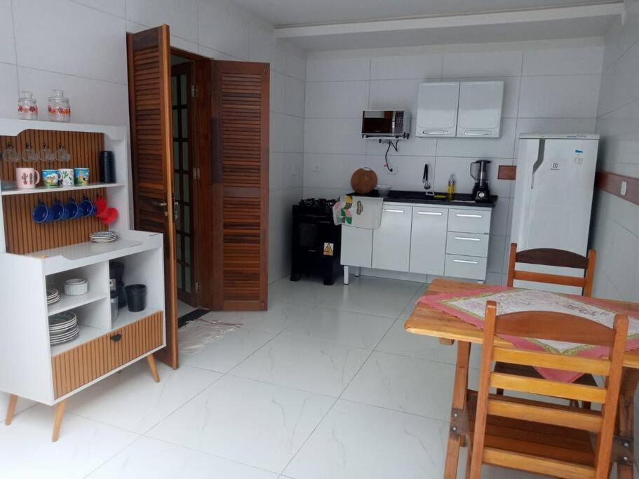 הוילה Casa Estilo Minimalista Em אובטובה מראה חיצוני תמונה