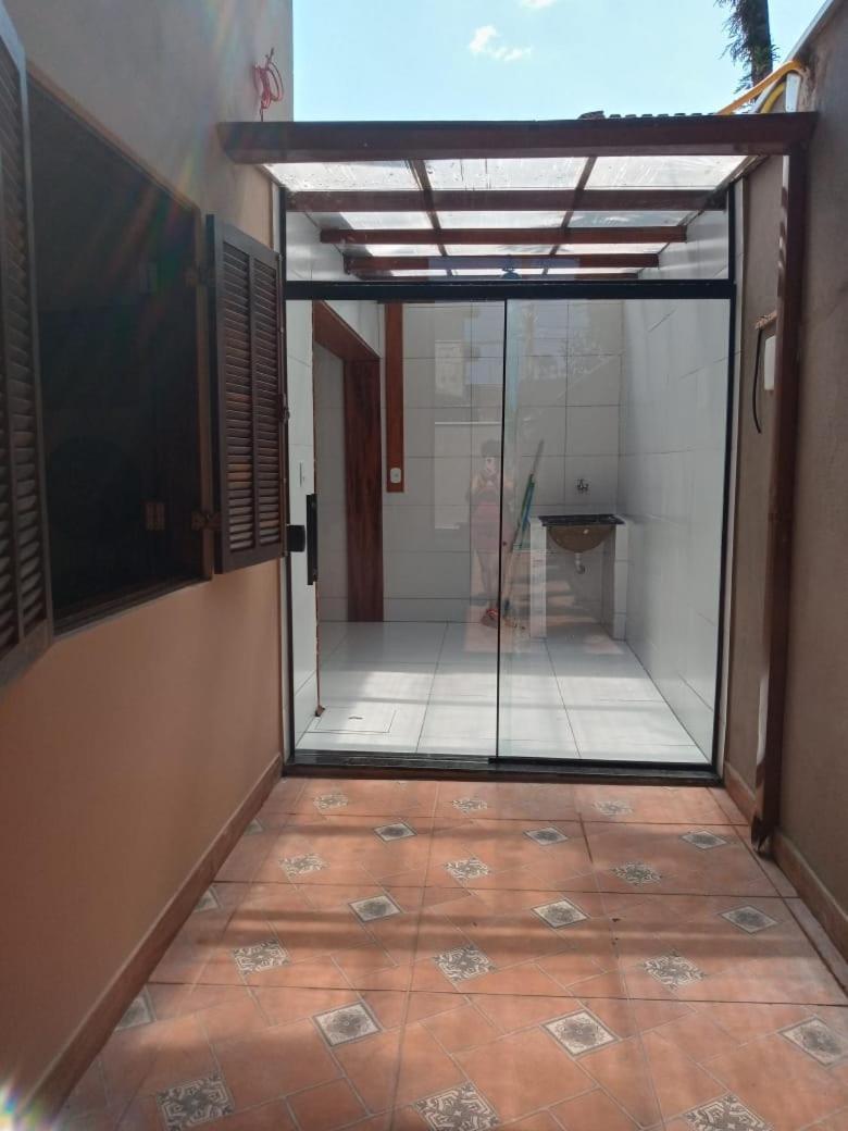 הוילה Casa Estilo Minimalista Em אובטובה מראה חיצוני תמונה